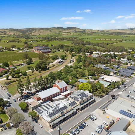 The Tanunda Club Guest Suites Exteriör bild